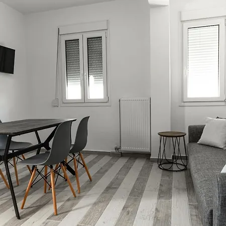 Сasa de vacaciones The Tree Santorini Perissa (Santorini)