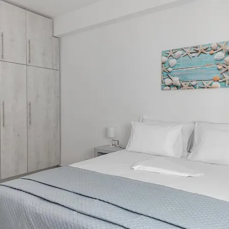 Сasa de vacaciones The Tree Santorini Perissa (Santorini)