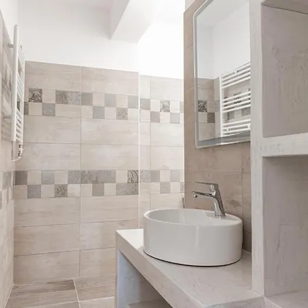 The Tree Santorini Сasa de vacaciones *