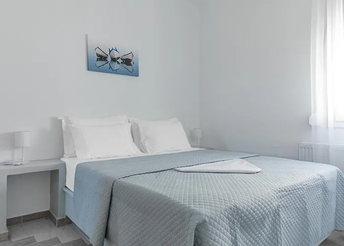 The Tree Santorini Perissa (Santorini)