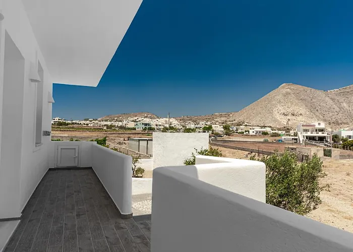 Tatil Evi The Tree Santorini