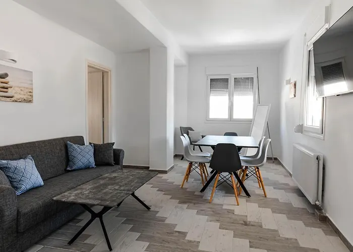 Tatil Evi The Tree Santorini *